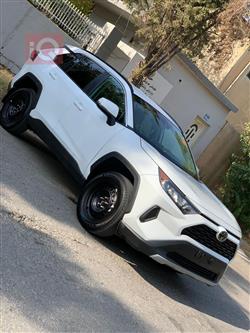 تويوتا راف 4
